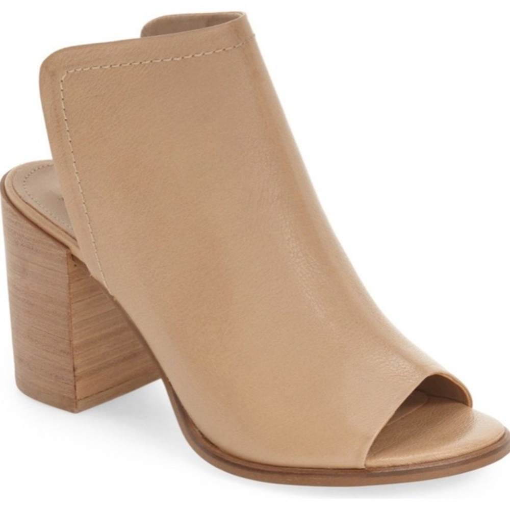 Steve Madden Nectar Open-Toed Leather Mules